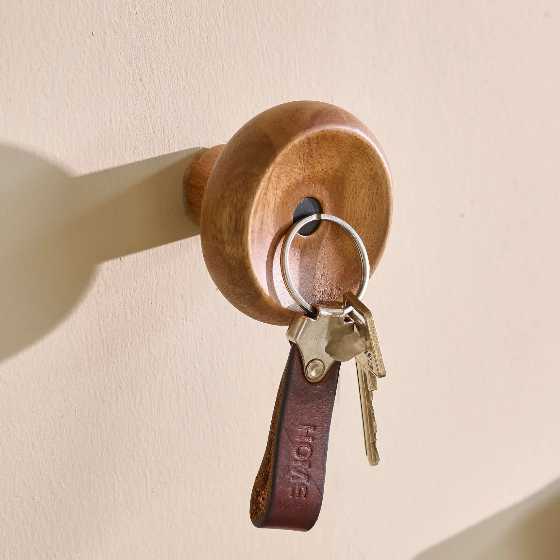 Auri Akacie Knag m. magnet