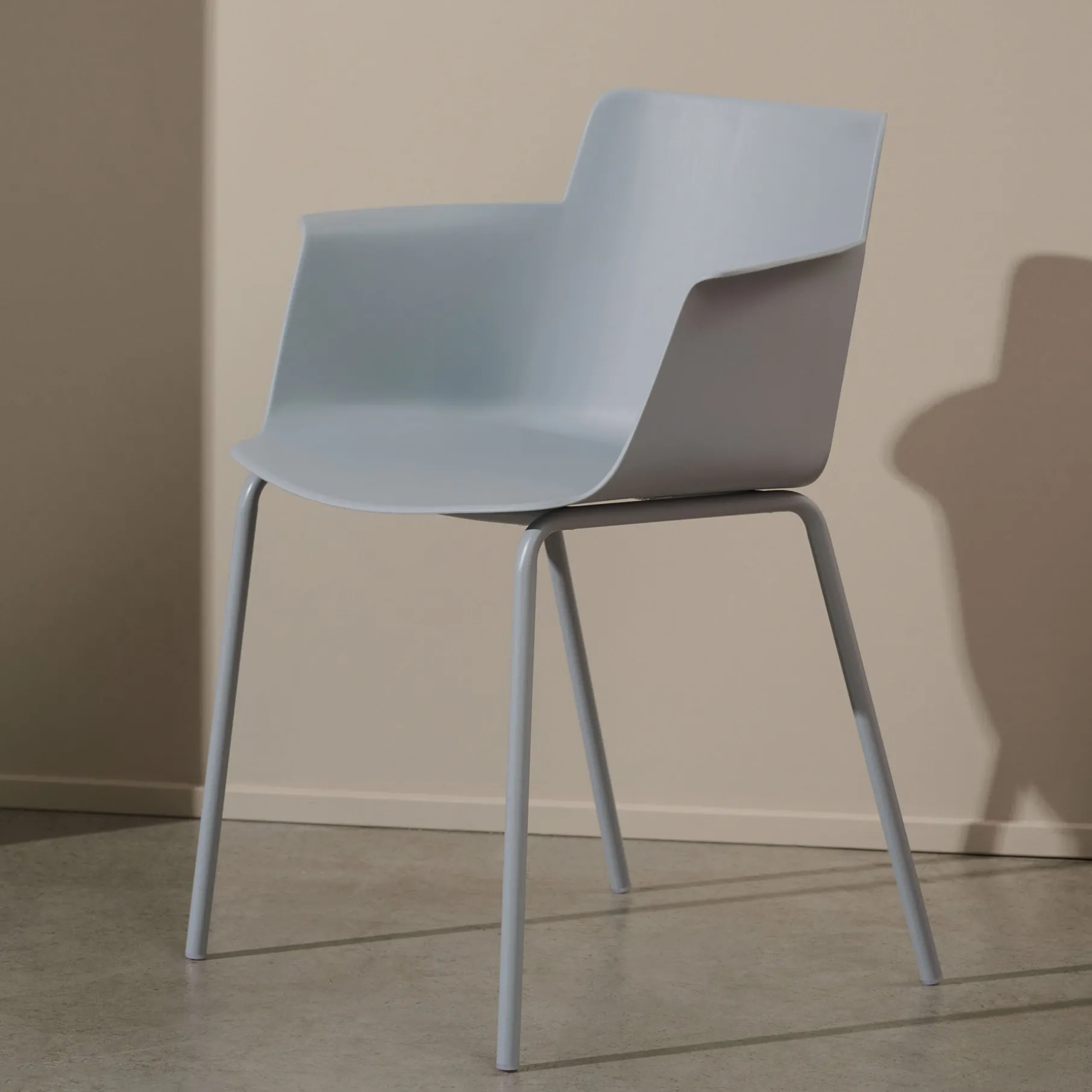 Bari spisebordsstol plast