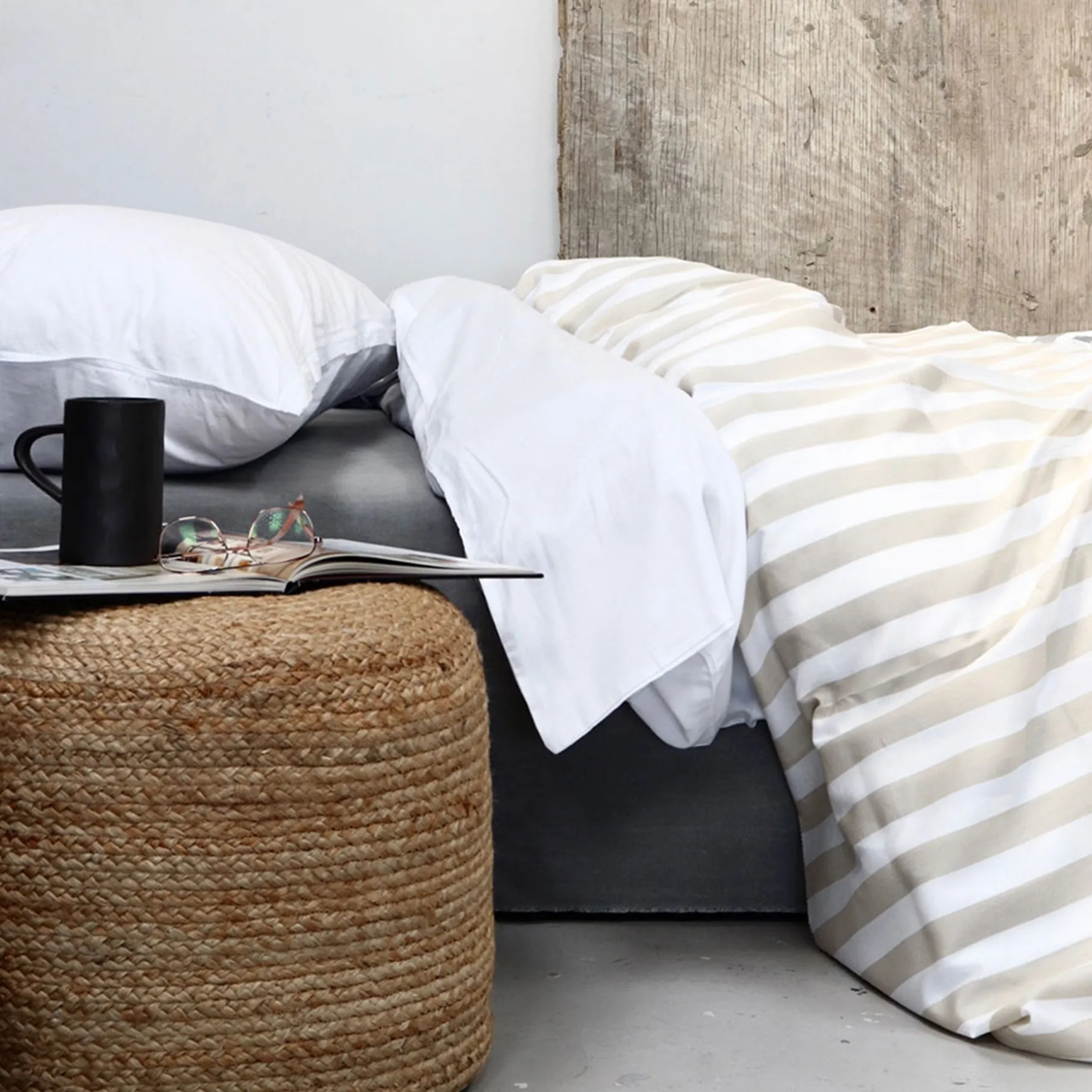 Blok strib sengetøj 140x220 cm sand