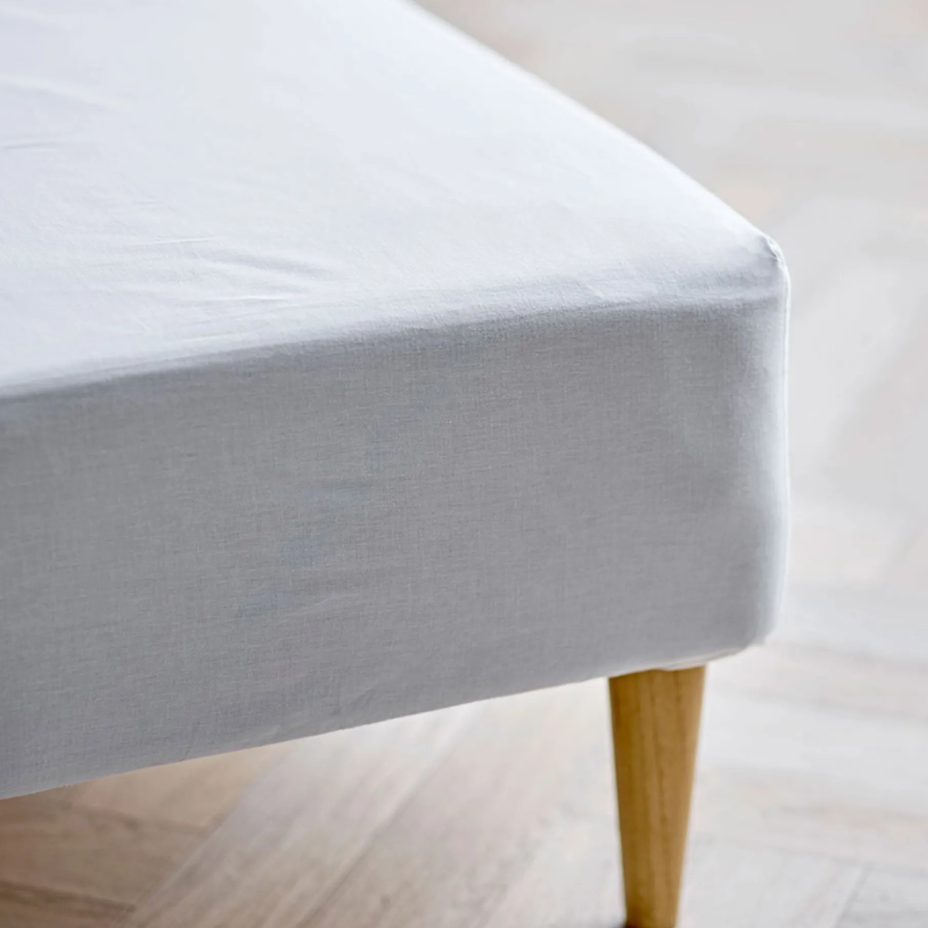 Calm boxlagen 90x200x30 cm white