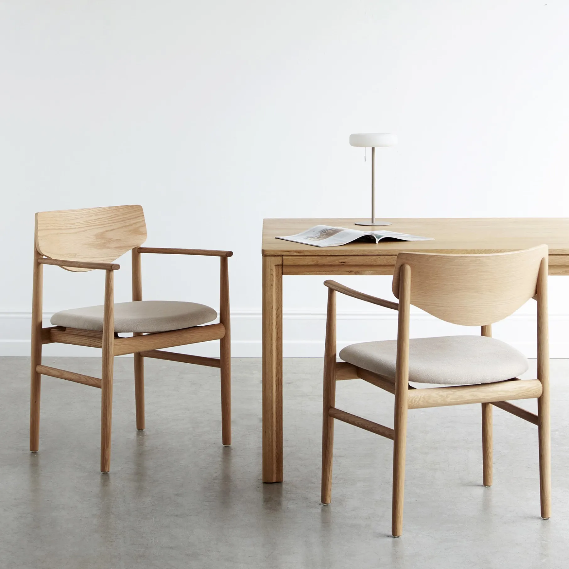 Celeste spisebordsstol m. armlæn - Stof