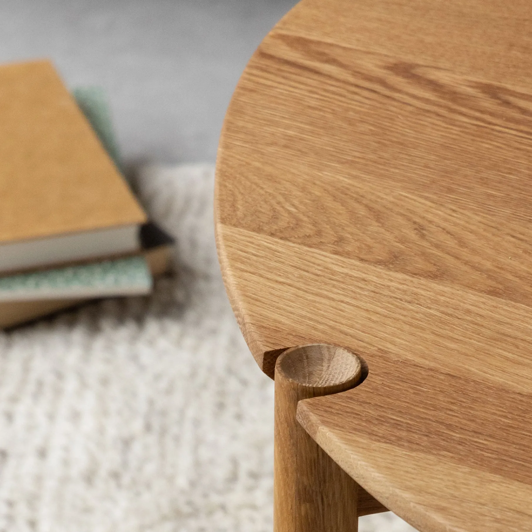 Colo Cross sofabord, FSC certificeret egetræ H43 cm