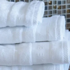 Håndklæde 70x140 cm hvid