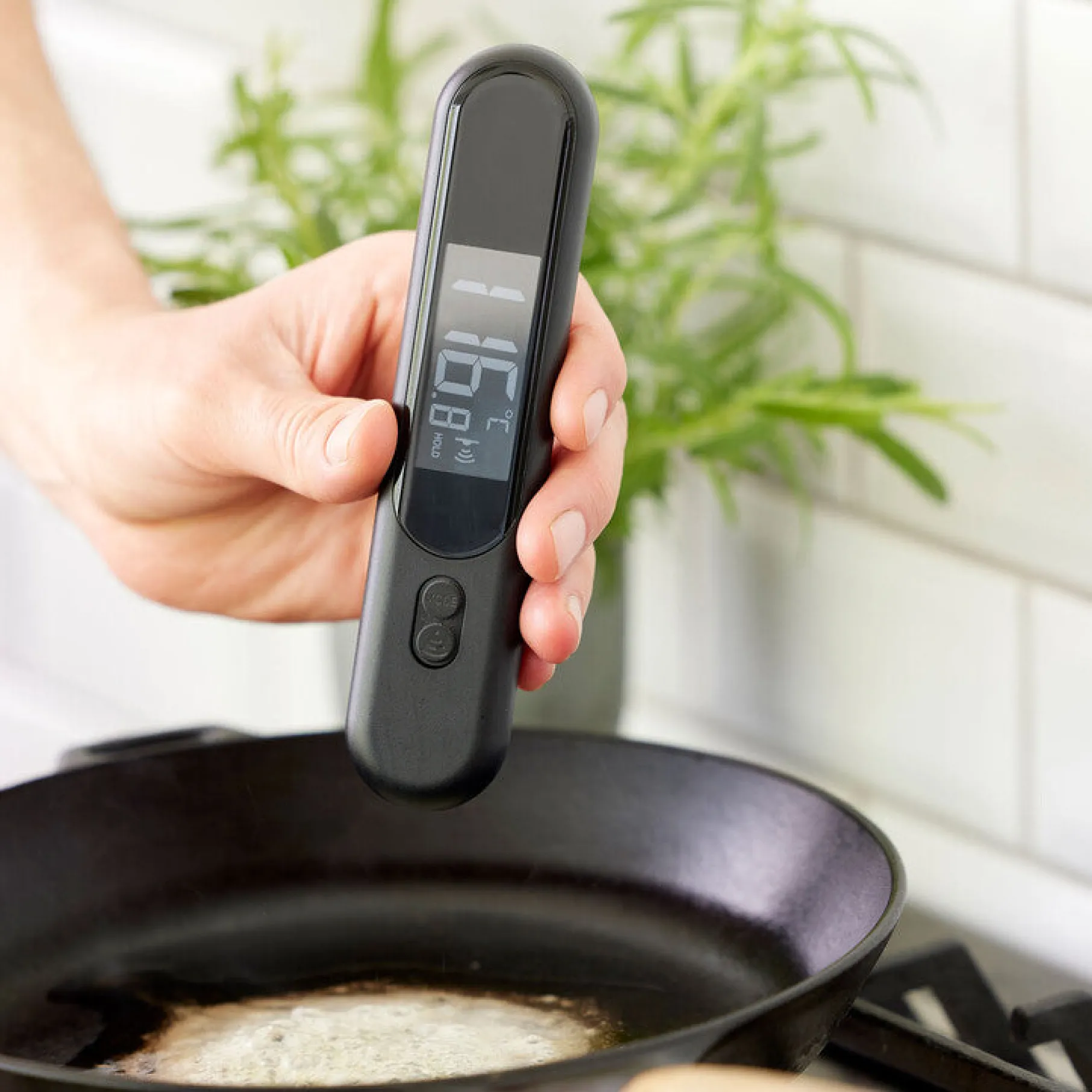 2-i-1 infrarødt stegetermometer
