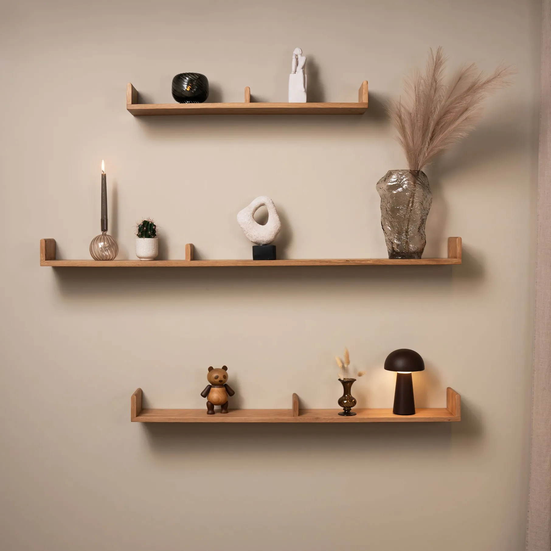 Keeper II U hylde olieret FSC-certificeret egetræ L80 cm