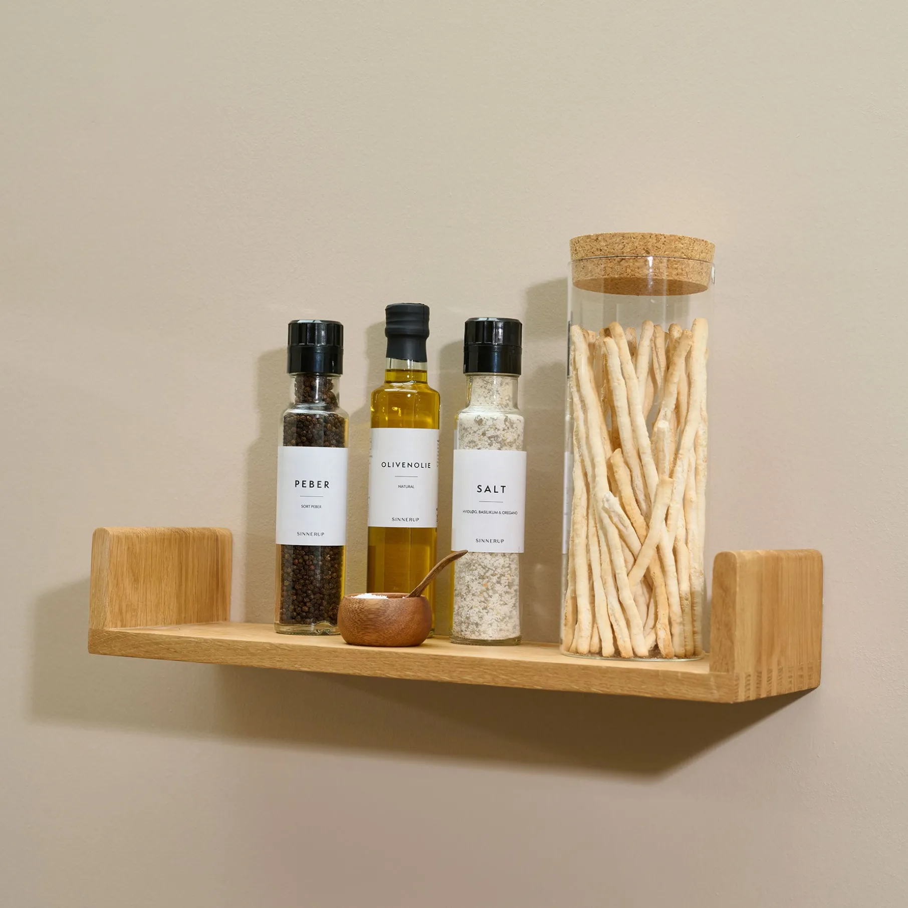 Keeper II U hylde olieret FSC-certificeret egetræ L50 cm