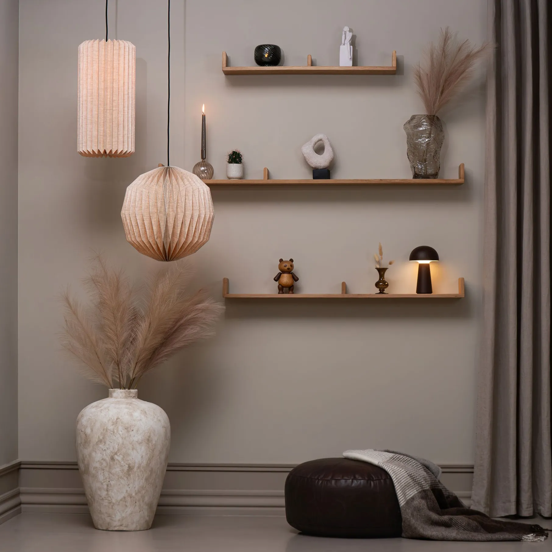 Keeper II U hylde olieret FSC-certificeret egetræ L110 cm