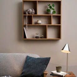 Keeper II væghylde, FSC certificeret egetræ 7D 70x70 cm