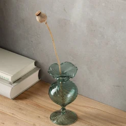 Lotus II vase H15 cm