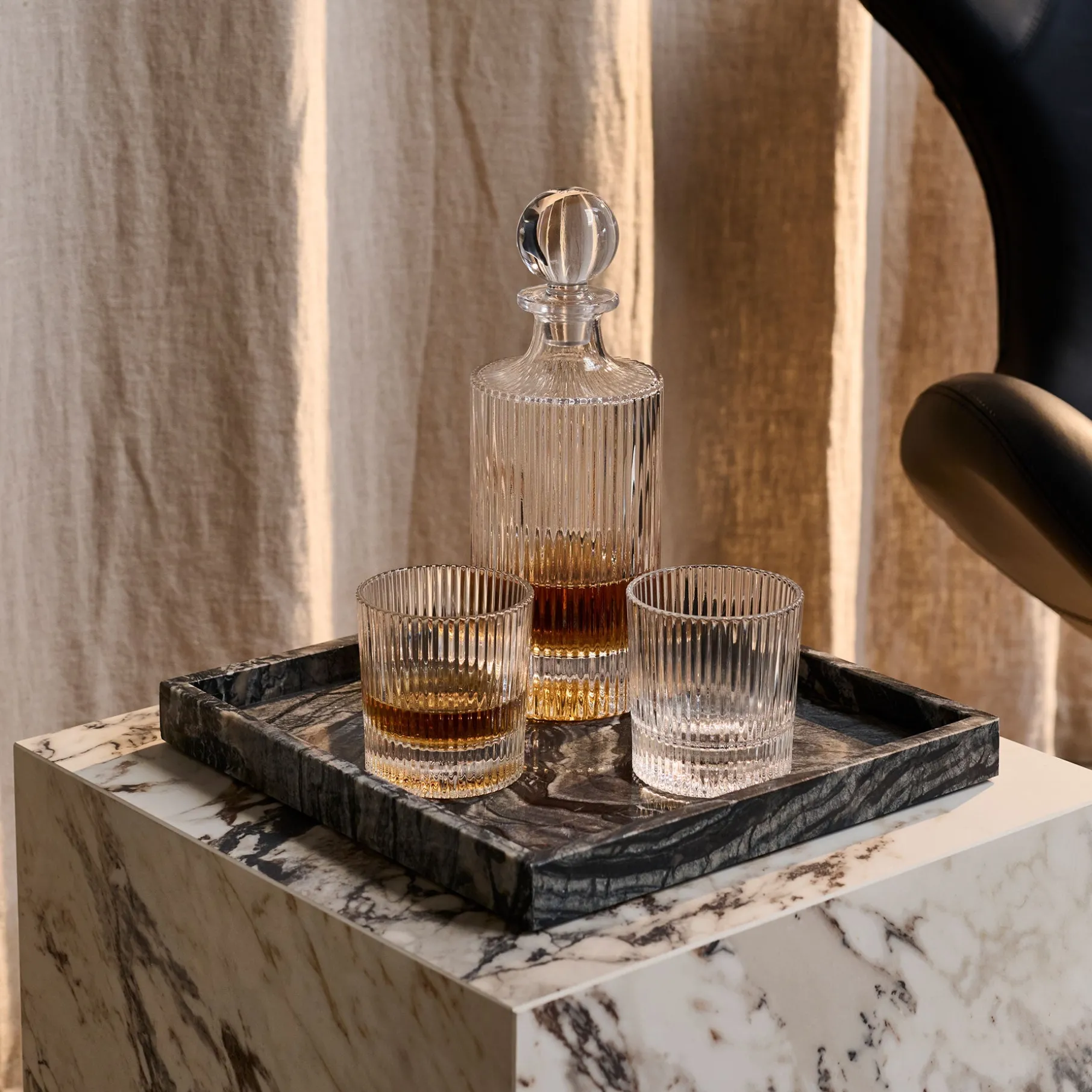 Marble II Square Bakke