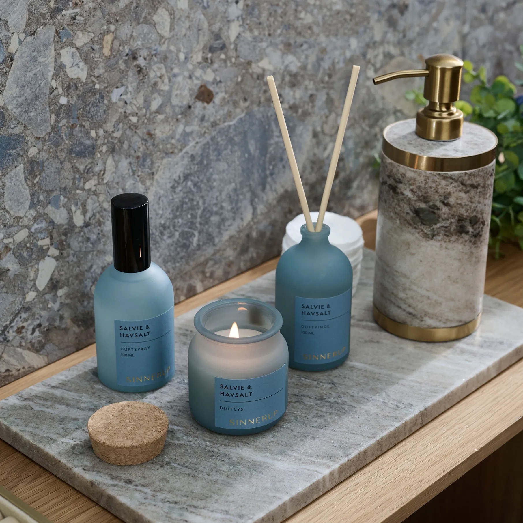 Marble sæbedispenser