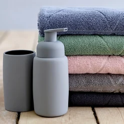 Mono sæbedispenser grå