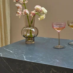 Montes II sofabord 70x70 cm