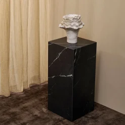 Montes podium H65 cm