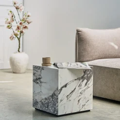 Montes sidebord 40x40 cm