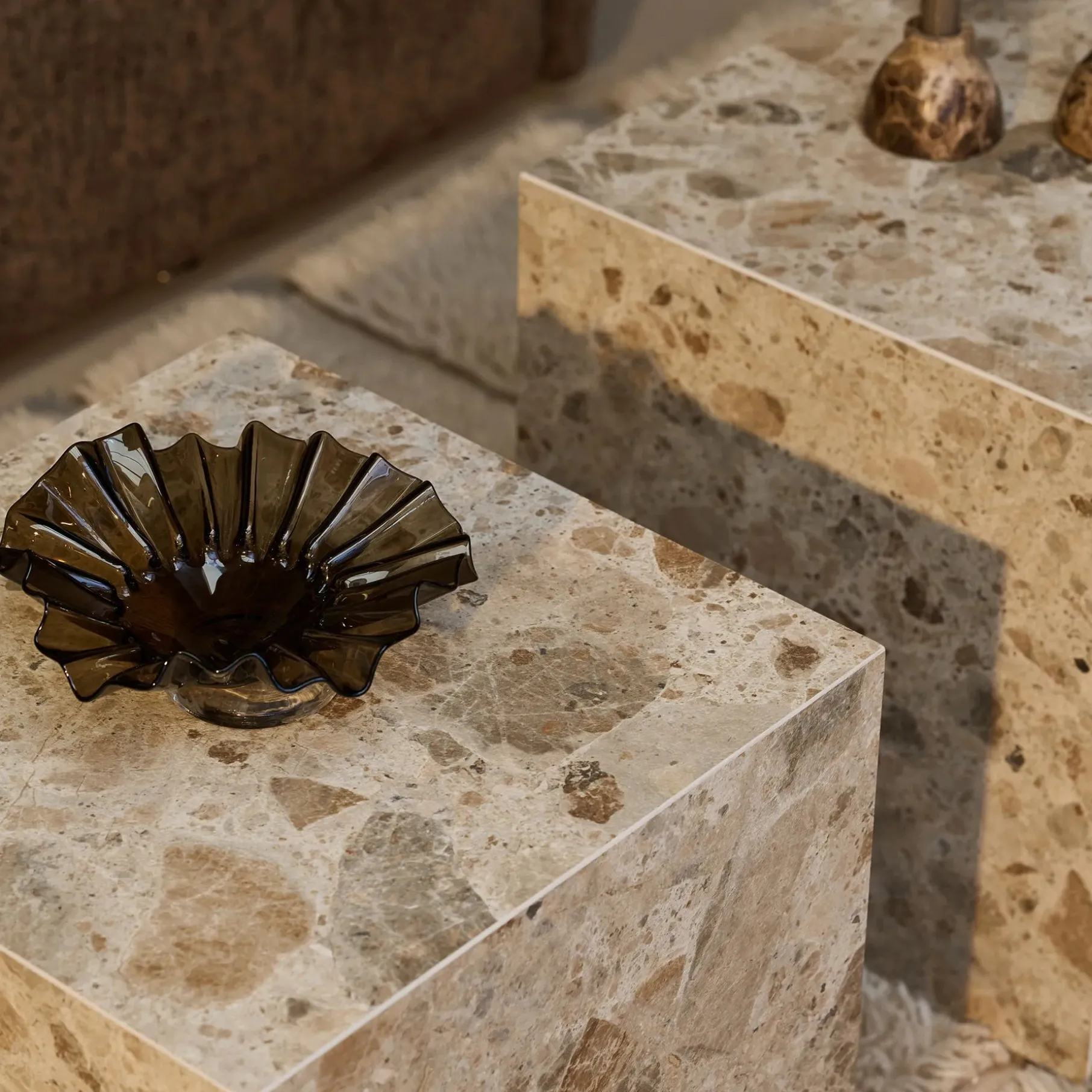 Montes sidebord 40x40 cm