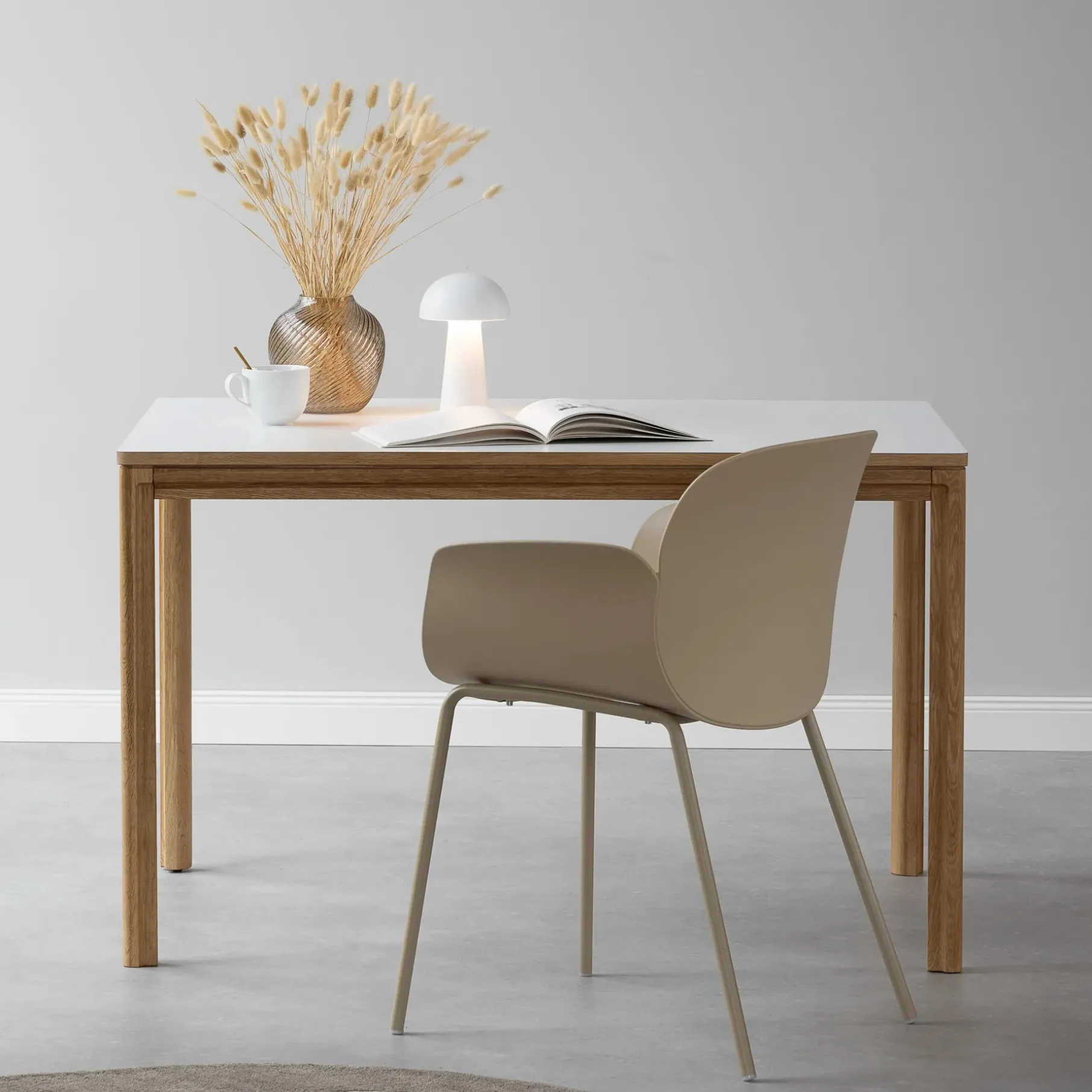 New Carver spisebord/skrivebord