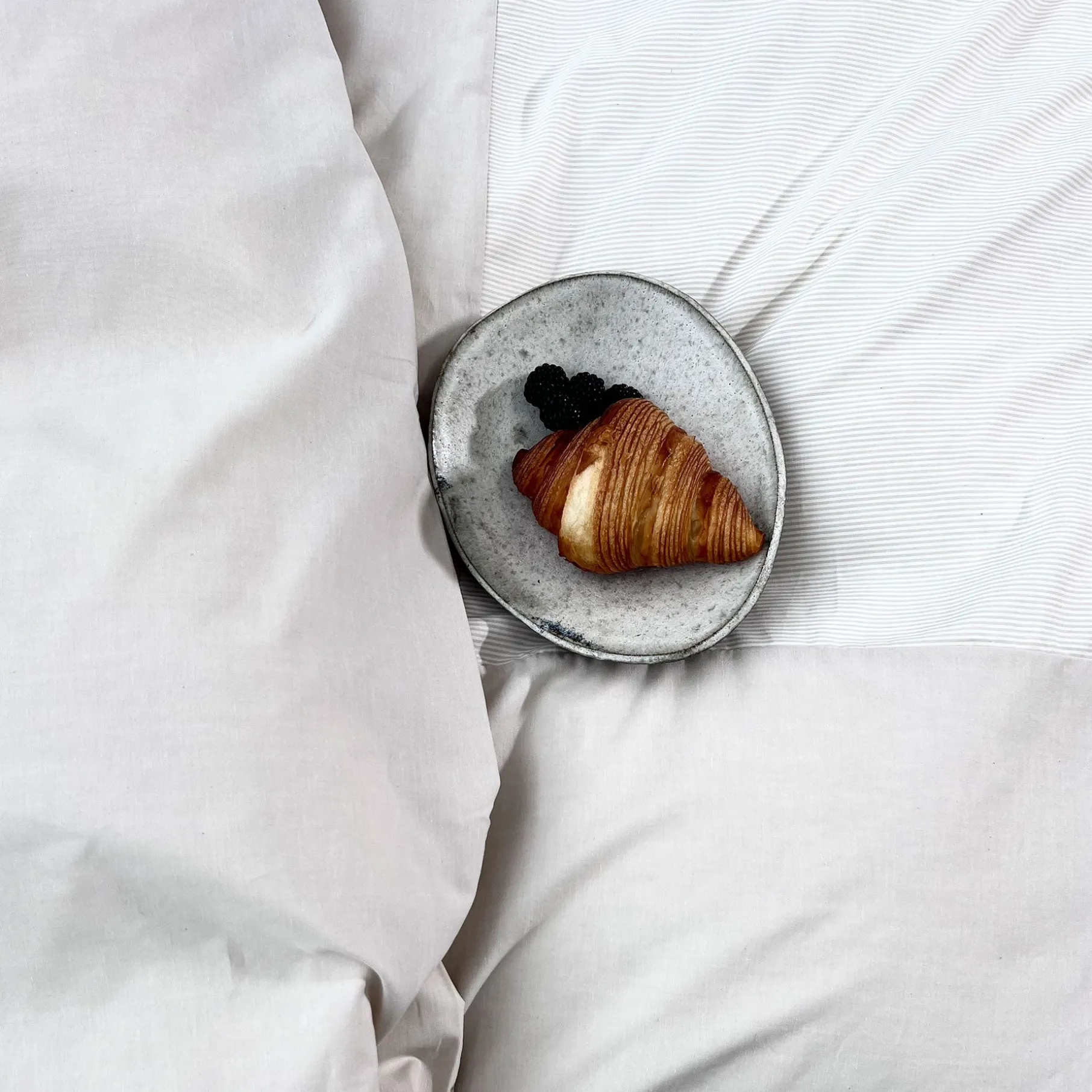 Patchwork mini strib sengetøj 140x220 cm sand