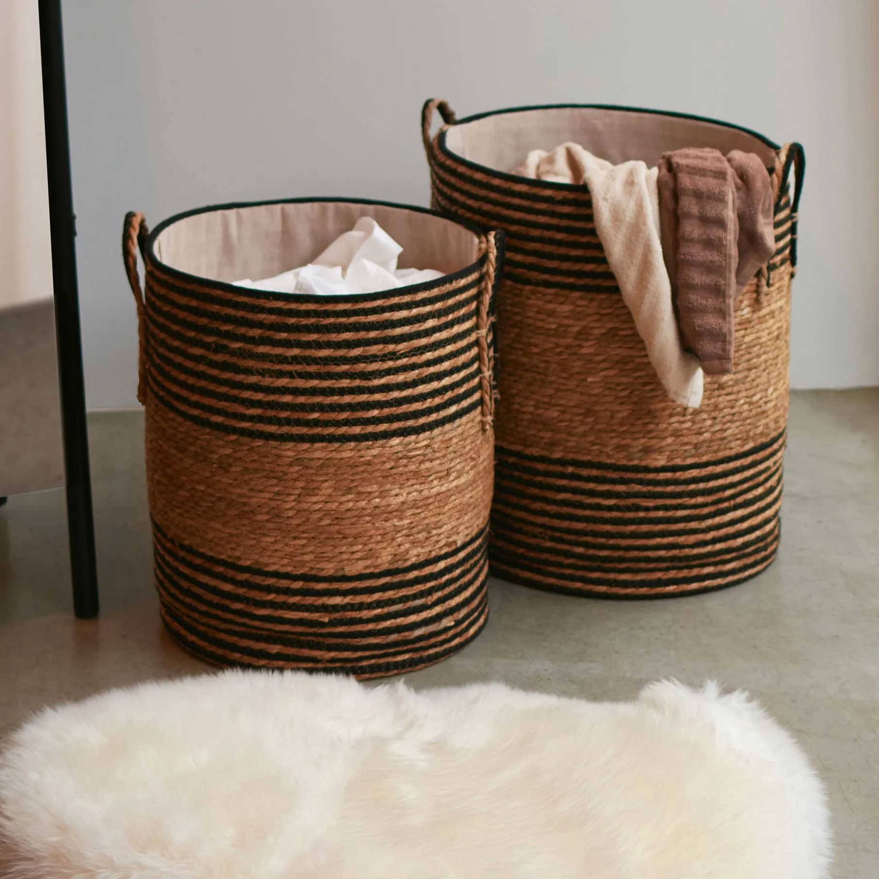 Peace Stripe vasketøjskurv