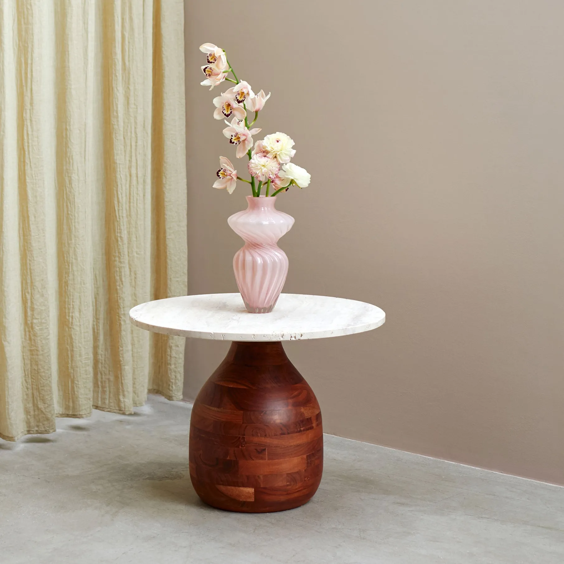 Piedra sofabord i travertine Ø55 cm