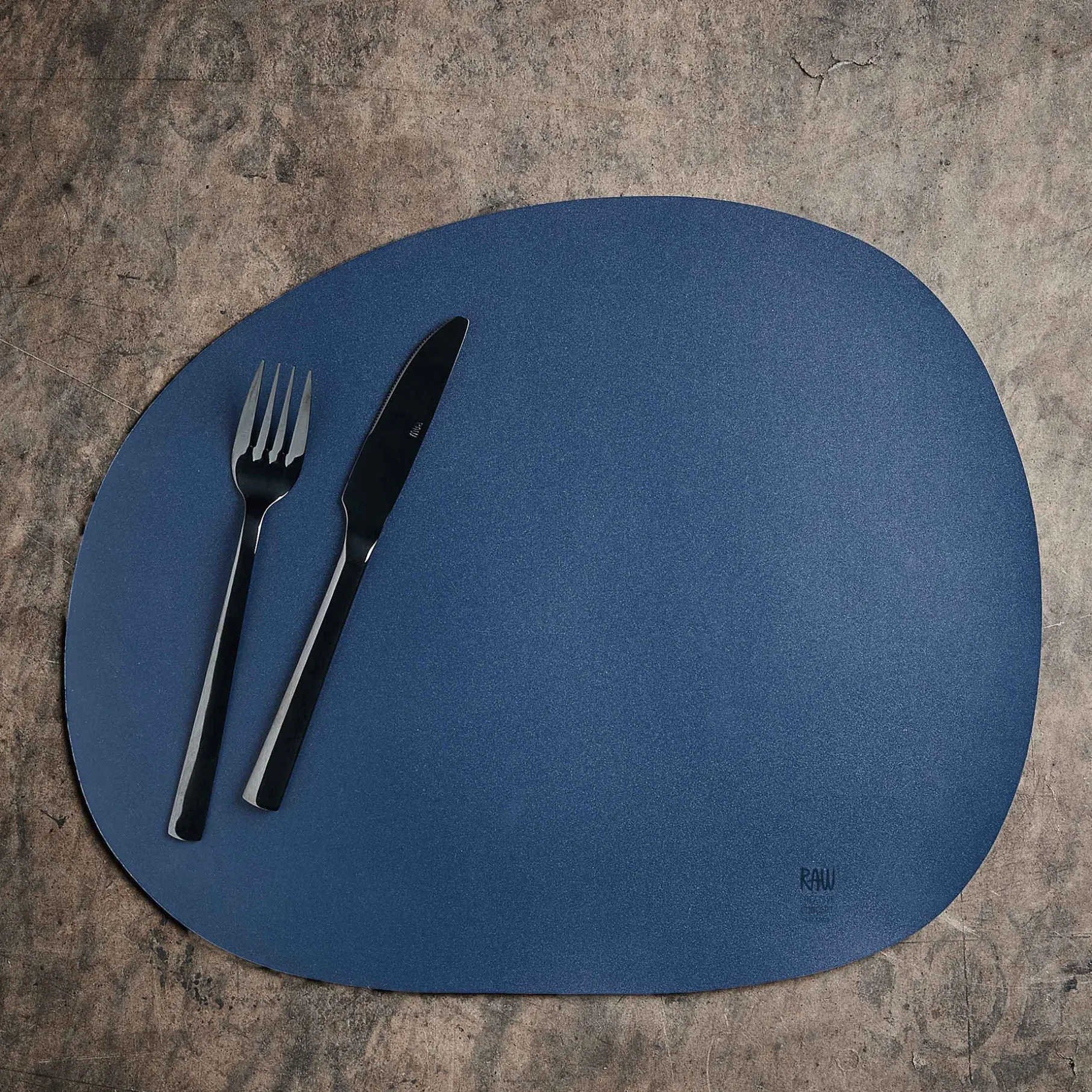 RAW dækkeserviet soft surface dark blue