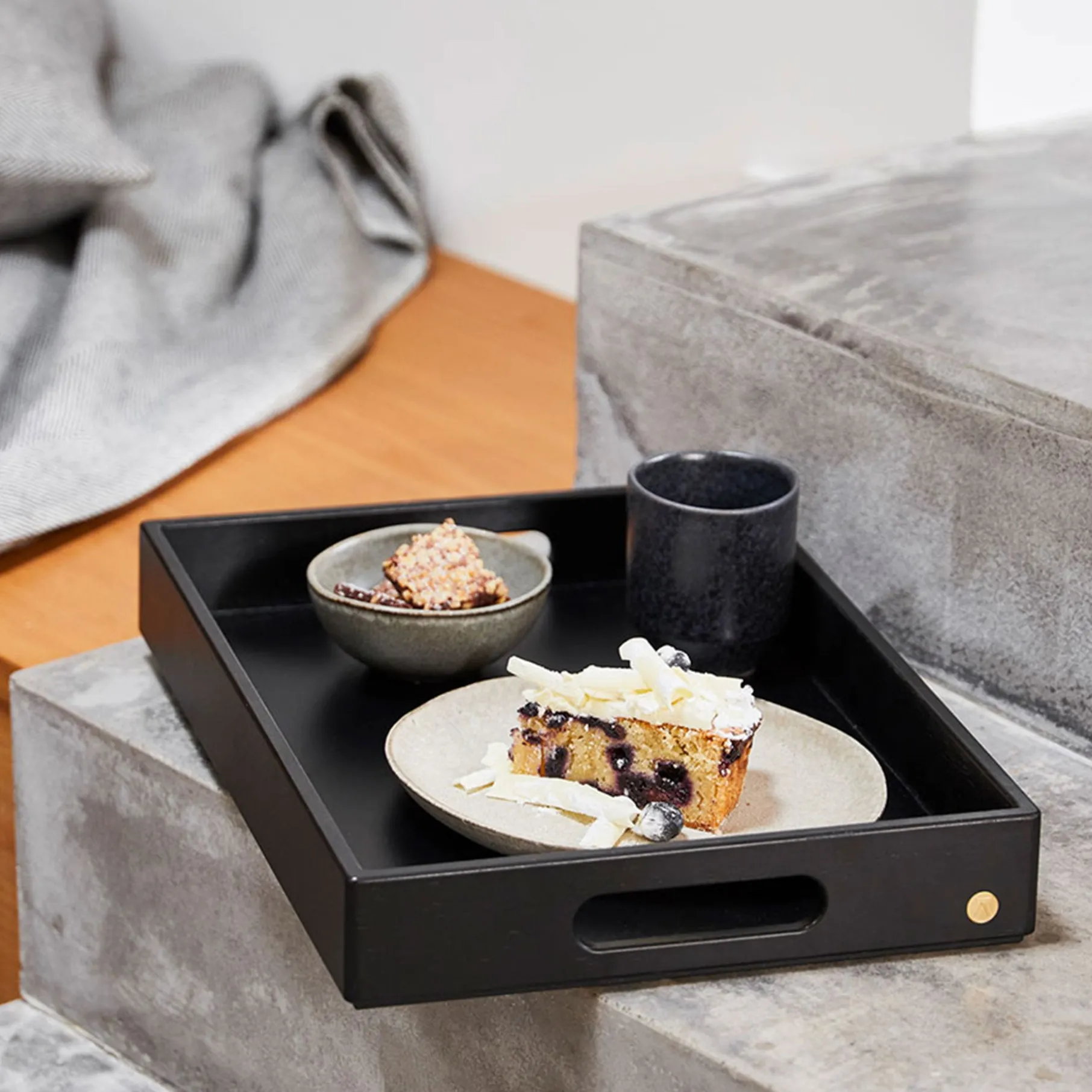 Serveringsbakke 40x28 cm sort