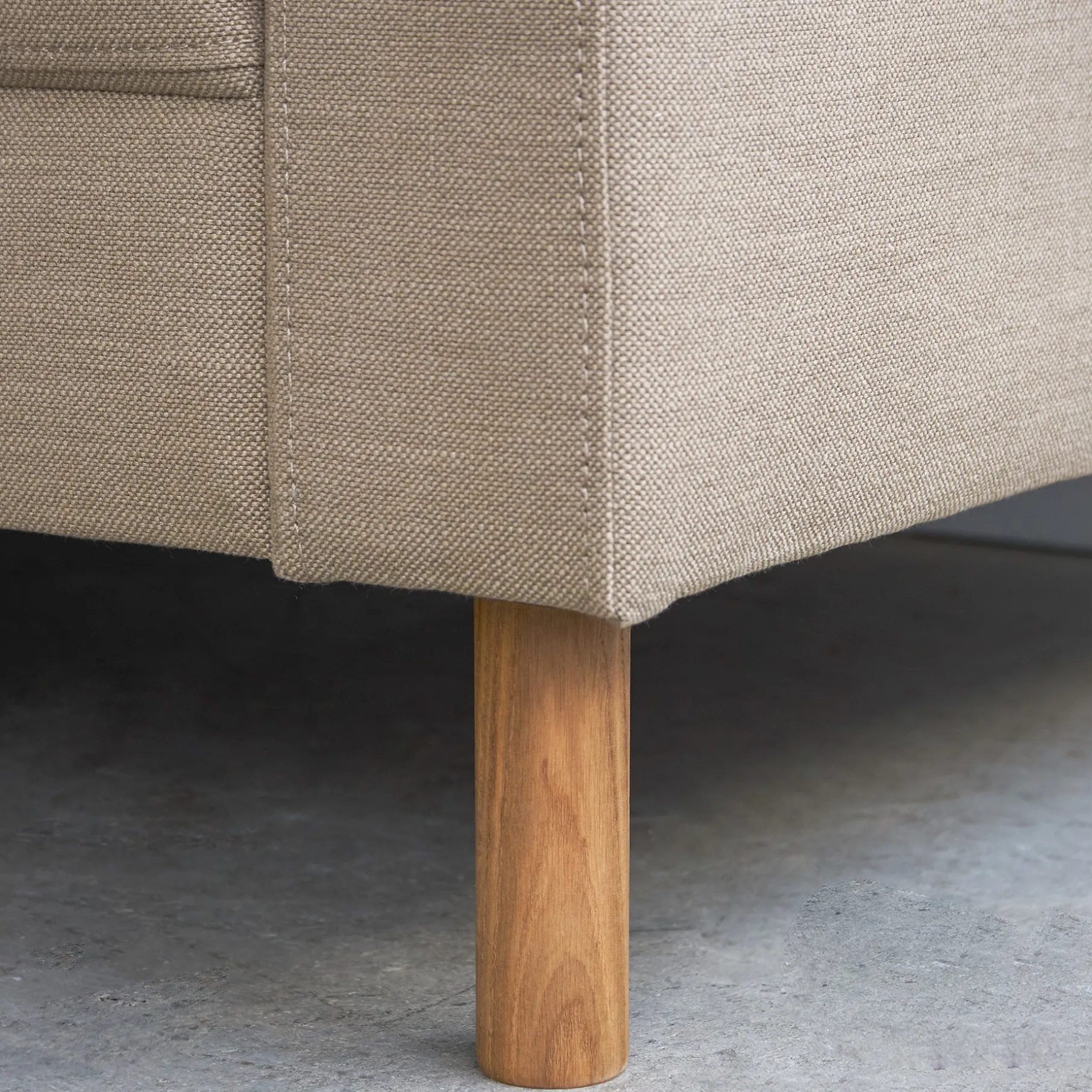 Stapleton II 3 pers. sofa - m. egetræsben