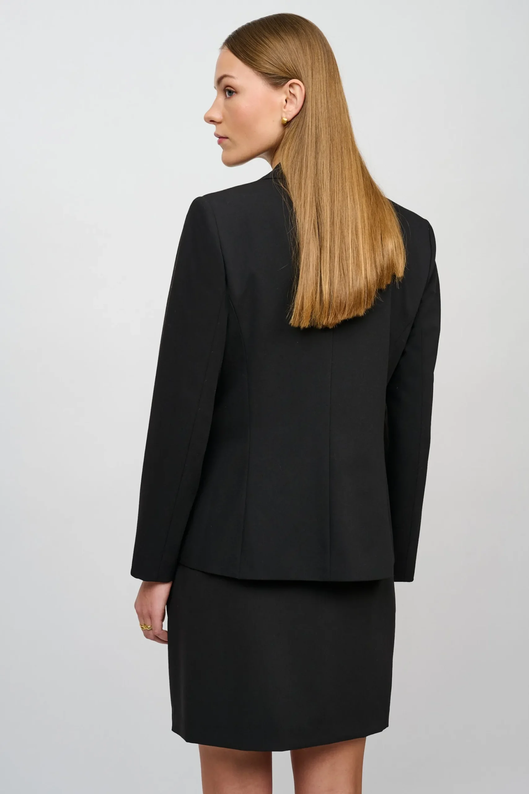 TGEmma fitted blazer