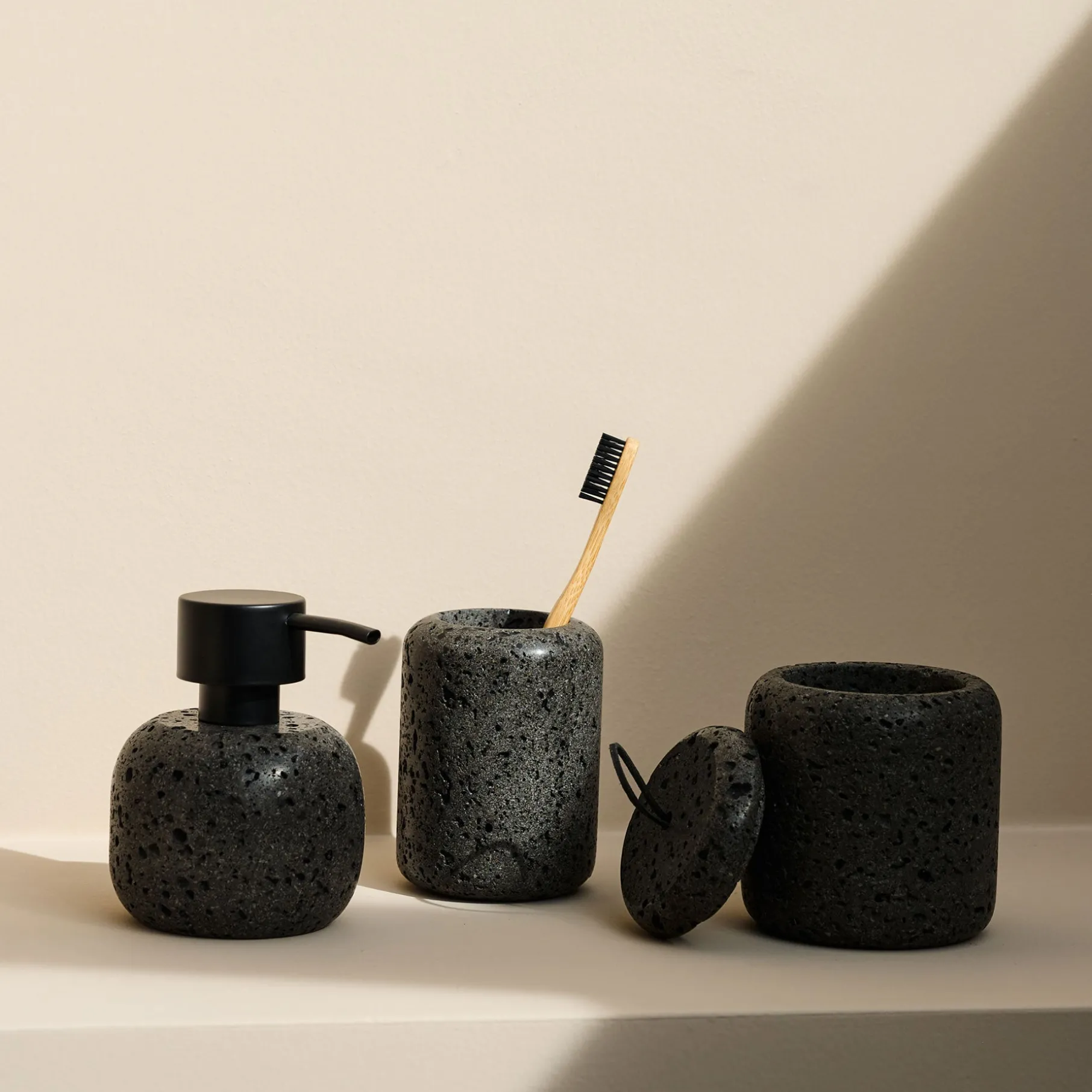 Travertin II Krukke m låg